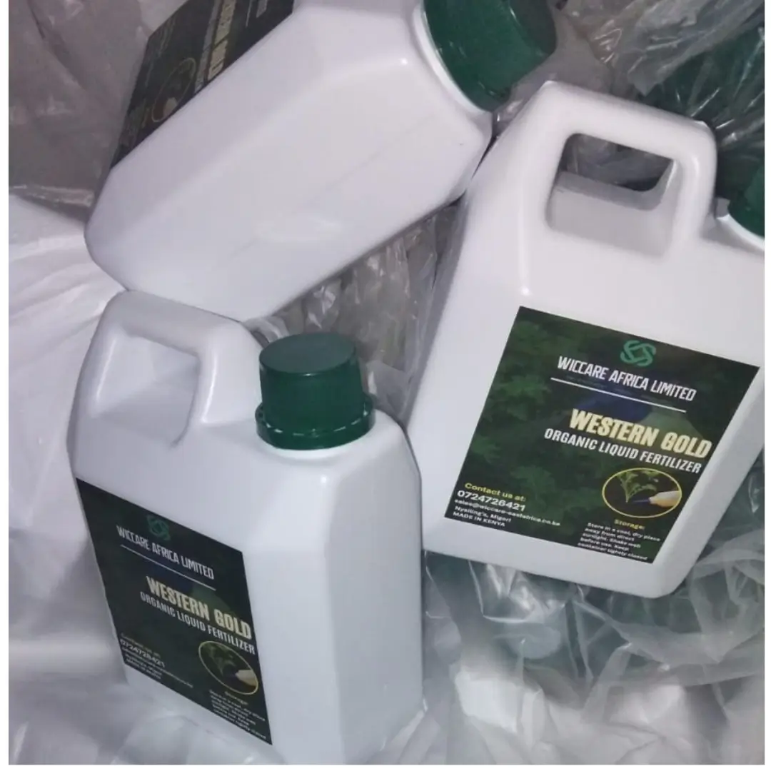 Western Gold liquid fertilizer bottle close‑up